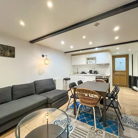 86 - Urban Charming Apartment *
