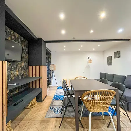 86 - Urban Charming Paris