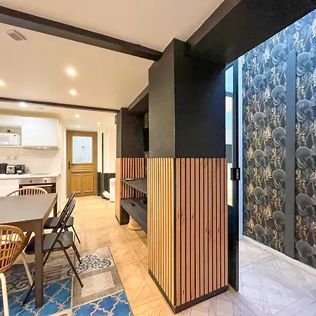 Apartment 86 - Urban Charming